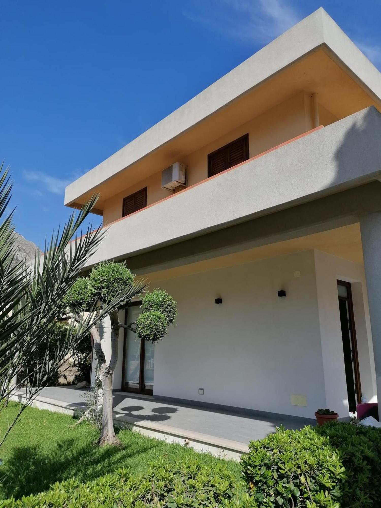 Francesca Apartment Castelluzzo